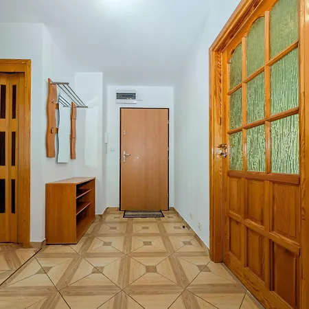 דירה Krzywoustego Comfort By Bookinghost *