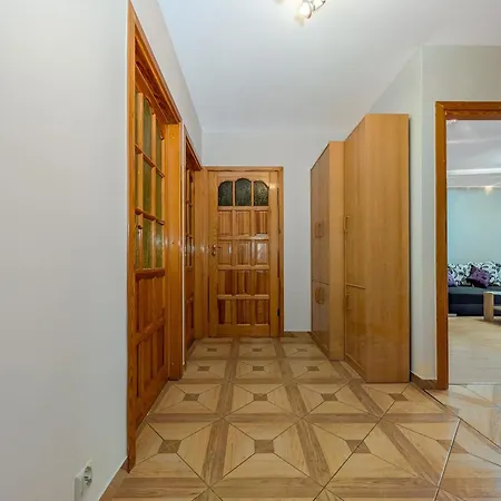 Apartamento Krzywoustego Comfort By Bookinghost